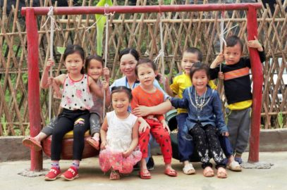 Xây dựng sân chơi sử dụng vật liệu tái chế ở Việt Nam