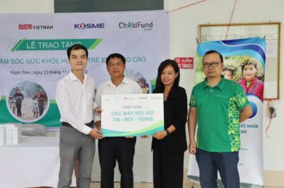 BSR Vietnam Joint Stock Company gifting health care products to support children in mountainous areas of Bac Kan province