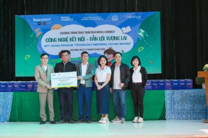 ChildFund Việt Nam trao tặng thiết bị giáo dục, nâng cao trải nghiệm học tập số cho học sinh